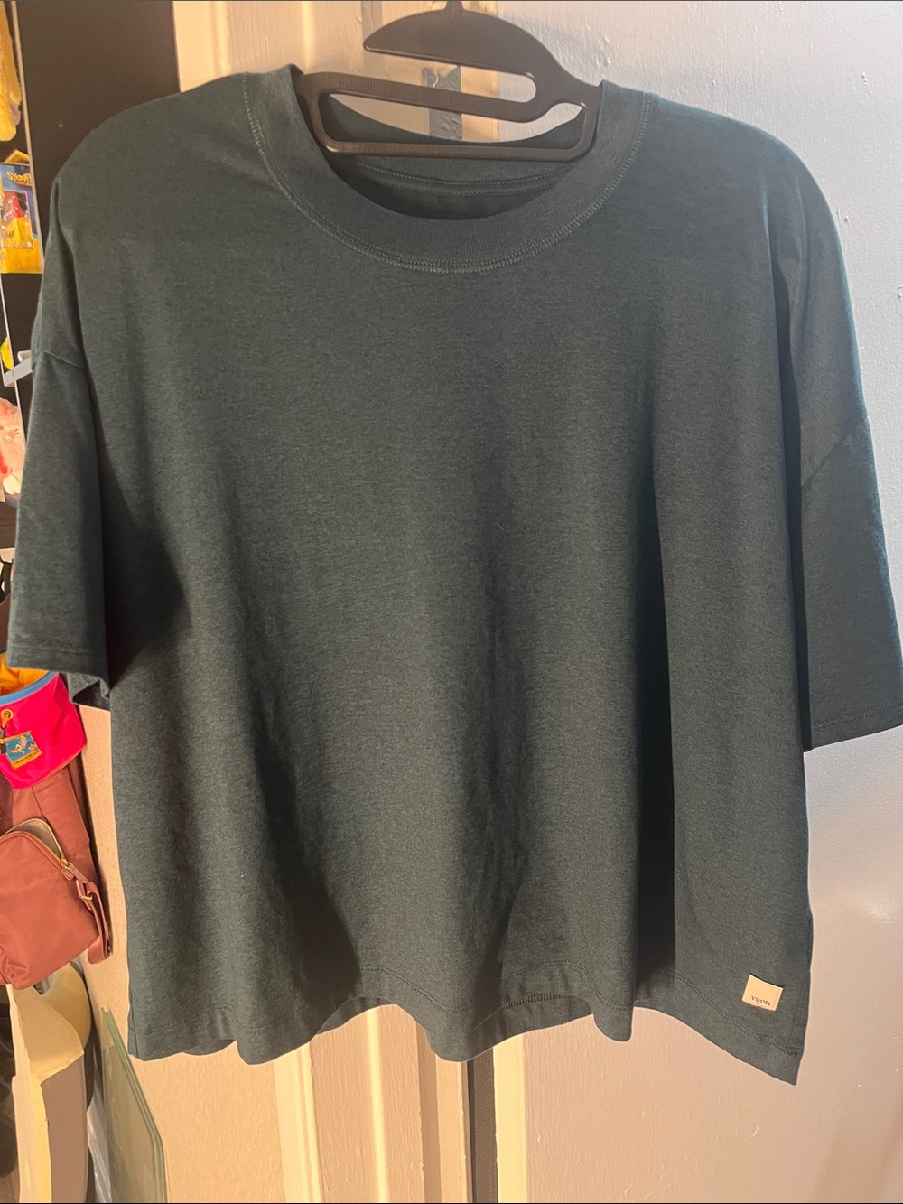 Vuori Short-Sleeve Crew Tee in Dark Teal